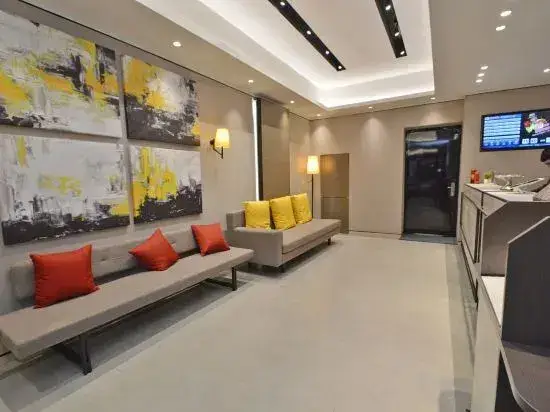Нанкин: Homeinn Plus Hotel (Nanjing Xinjiekou)