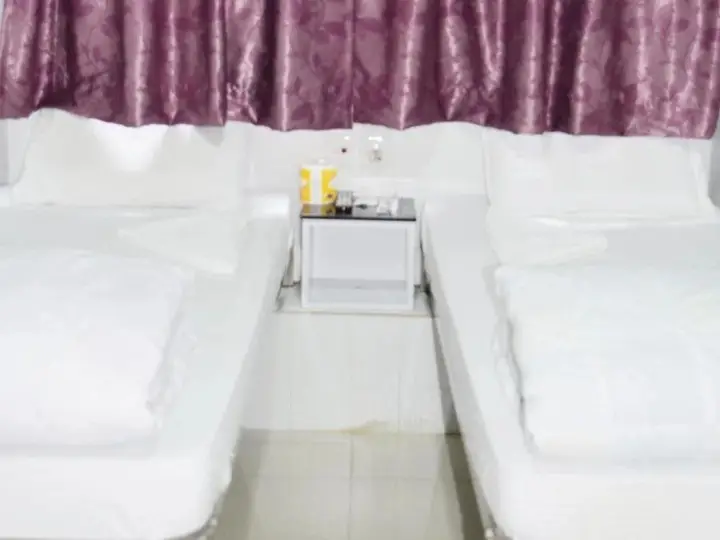 Гонконг: kingdom guest House