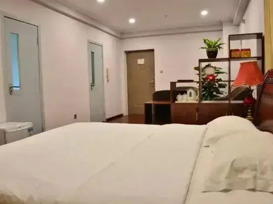 Чунцин: Chongqing Yuan Jian Business Hotel