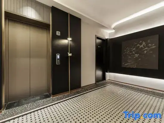 kaili Hostel (Wuhan Xunlimen Station Jianghan Road Pedestrian Street) — фото 1