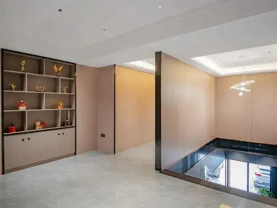 Дунгуань: Jinshuwan Business Hotel