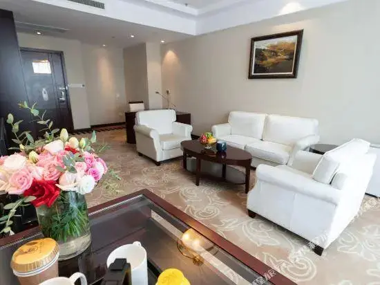 Ухань: Jiuzhou Tongqu Hotel