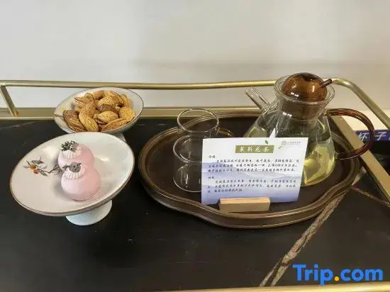 Хецзе: Shuiyi Boqing Hotel