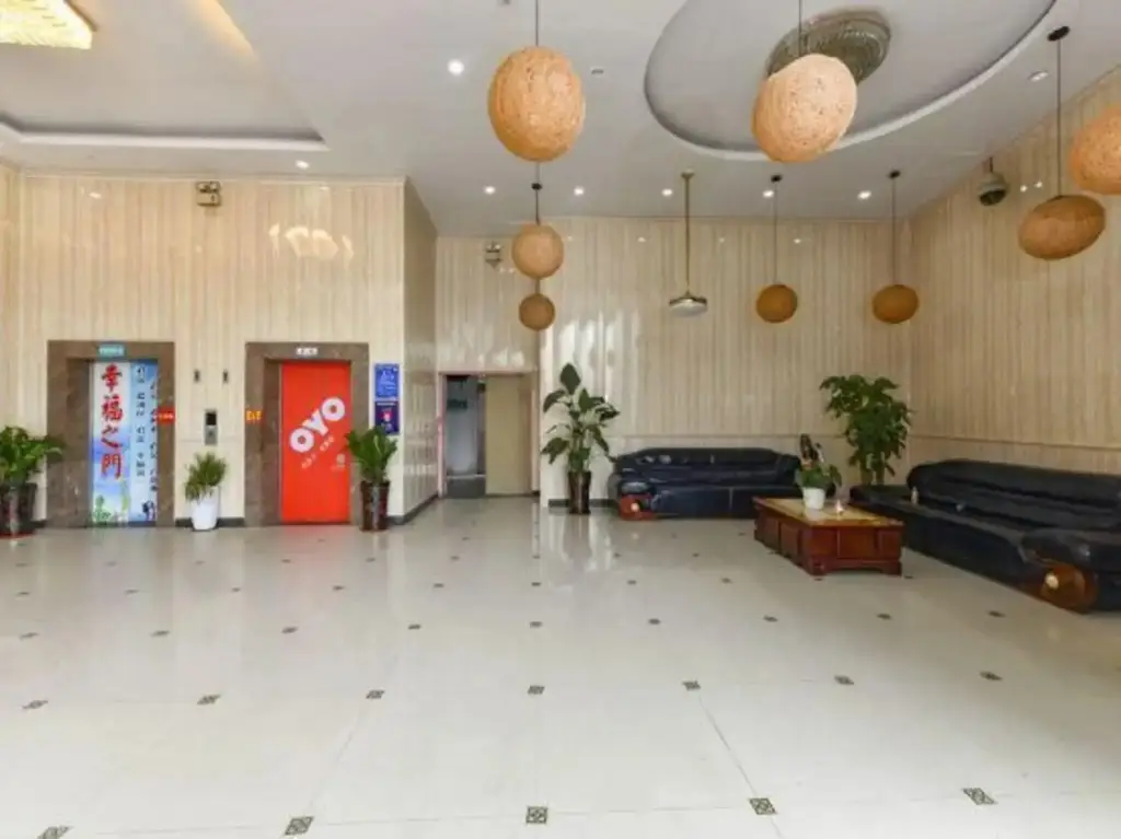 Дунгуань: Dongguan Xinyi Business Hotel (Xingtai Academy)