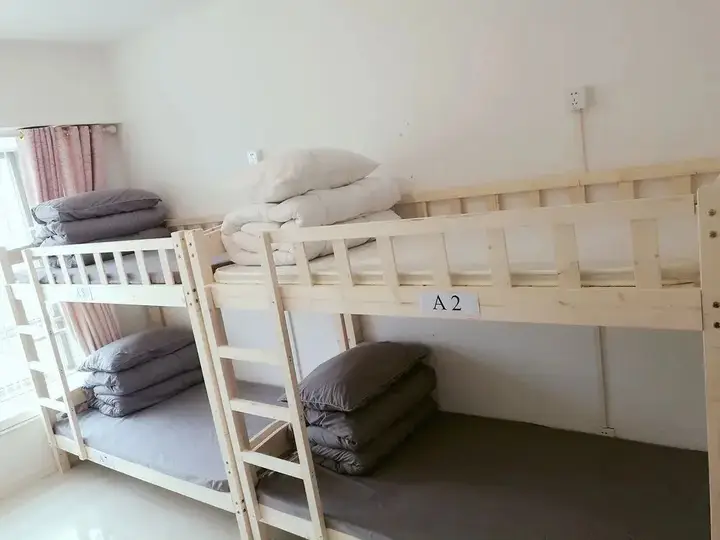 Шанхай: Shanghai Railway Station Hostel