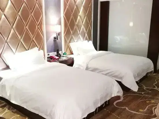 Чанша: Changsha Jinheyuan Hotel (Lugu High-tech Industrial Park, School of Foreign Economics)