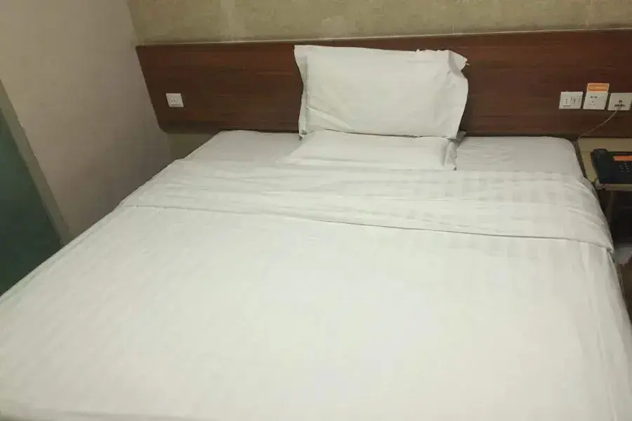 Сиань: 7 Days Inn (Xi'An Bell And Drum Tower West Street)