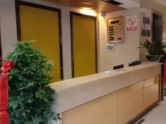 Шиянь: Shangyite Chain Hotel Fangxian Bus Station Store
