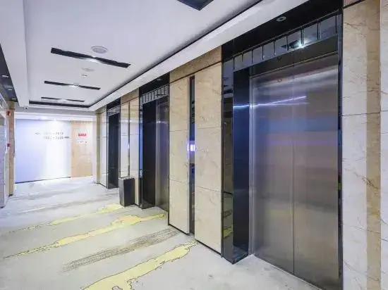 Чунцин: Chongqing Langqin Light Luxury Boutique Hotel