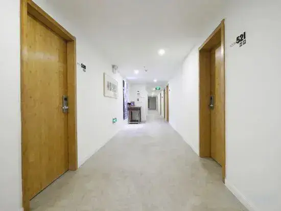 Чунцин: Houshanti B&B (Chongqing Jiefangbei Eighteen Tiers Branch)