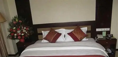 Хецзе: Heze Heping Hotel