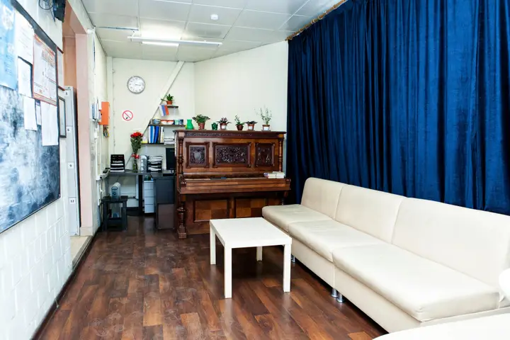 Москва: Vezhlivyij Los na Savelovskoj Hostel