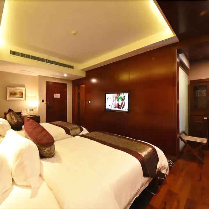 Чанша: Shanshui Baihua Hotel (Changsha West Passenger Station)