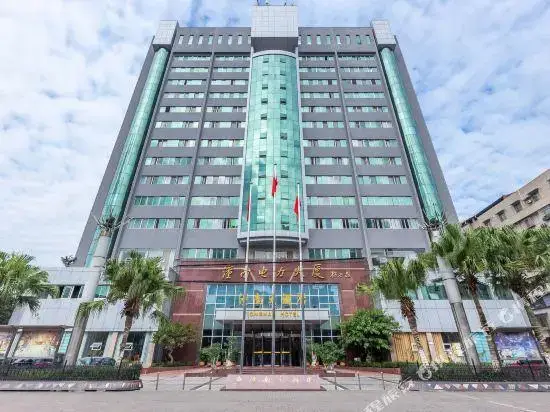 Tongnan Hotel — фото 1