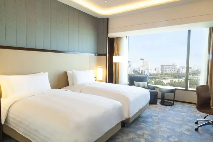 Цзинань: Shangri-La Jinan