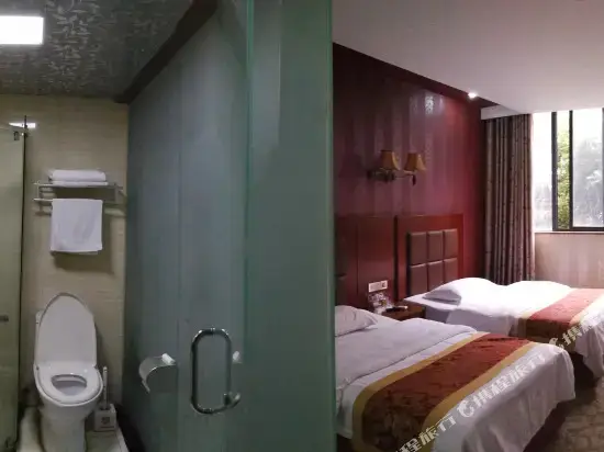 Чунцин: Baiqian Business Hotel