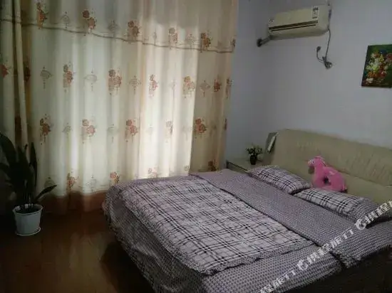 Чанша: Yiyangyang Youth Hotel Changsha yuelushan