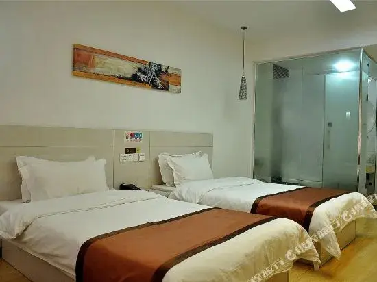 Home Inn Huayi (Linyi Lanling Yucai Road) — фото 1