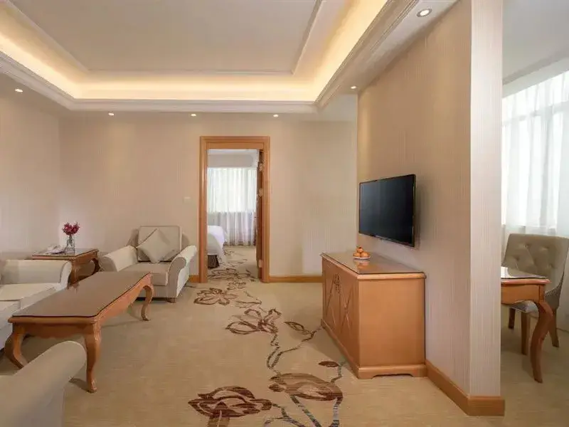Дунгуань: Vienna International Hotel (Dongguan Mayong Central Avenue)
