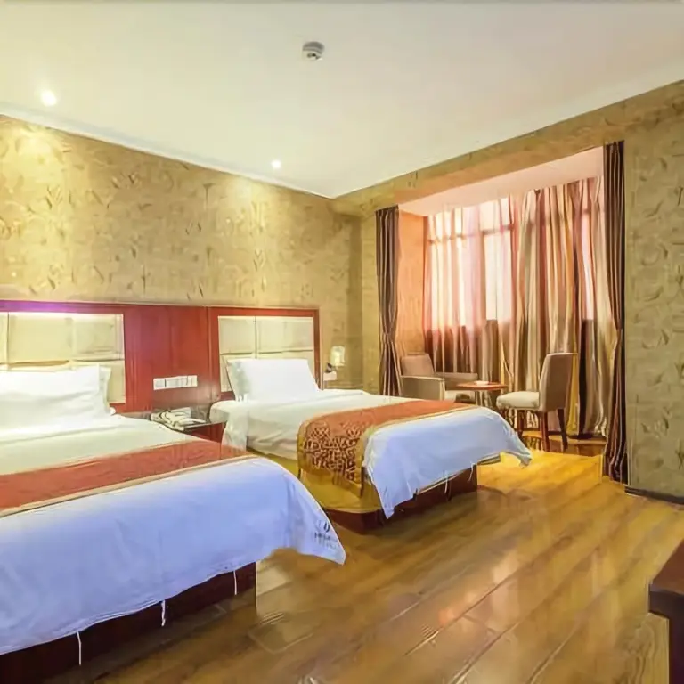 Ухань: Jin Long Tai Holiday Inn