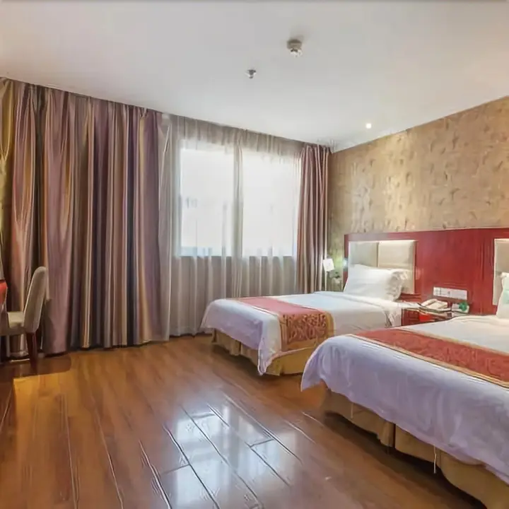 Ухань: Jin Long Tai Holiday Inn