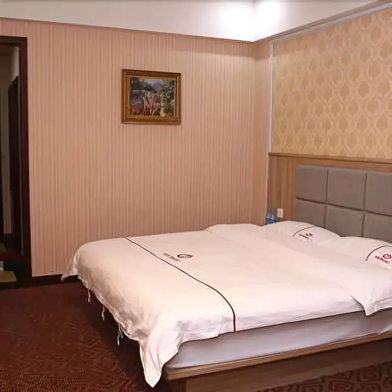 Дунгуань: Mracle Hotel