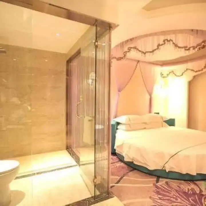 Чанша: Huihe Hotel (Huojucun Metro Station)