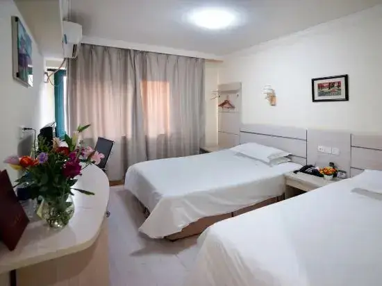 Шанхай: Jinqilin Hostel (Shanghai Waigaoqiao Free Trade Zone)