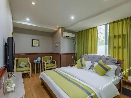 Чунцин: Zhizhou Business Hotel