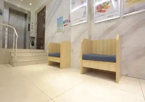 City Comfort Inn Wuhan Jianghan Road Pedestrian Street Metro Station — фото 1