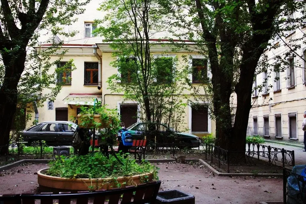 Санкт-Петербург: Star House
