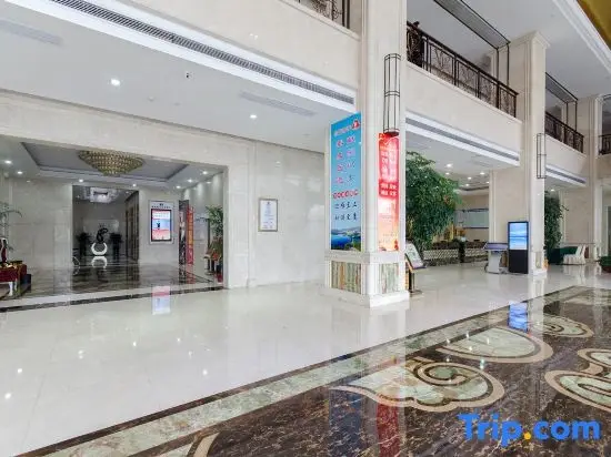 Шиянь: Zhushan International Hotel