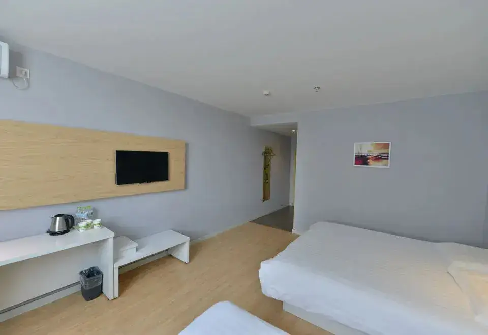 Пекин: Motel 168 (Beijing Lishuiqiao Metro Station)