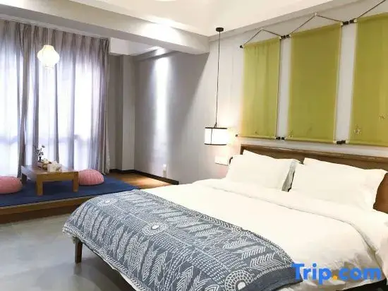 Чунцин: Ouranjian River-view Hotel