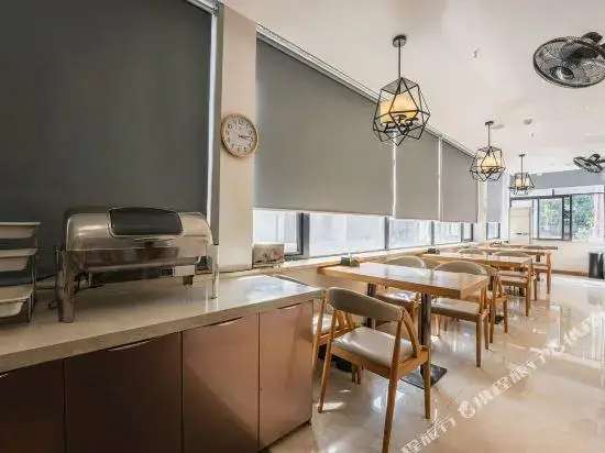 Чанша: CCINN Hotel(Changsha Yuelu Mountain juzizhoutou store)