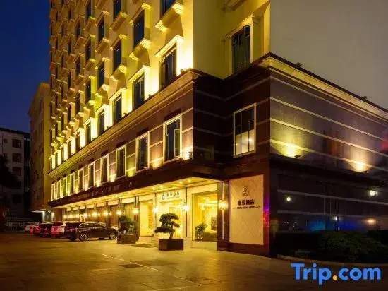 Дунгуань: Dong Chang Hotel (Dongguan Hengli China Resources Shopping Plaza)