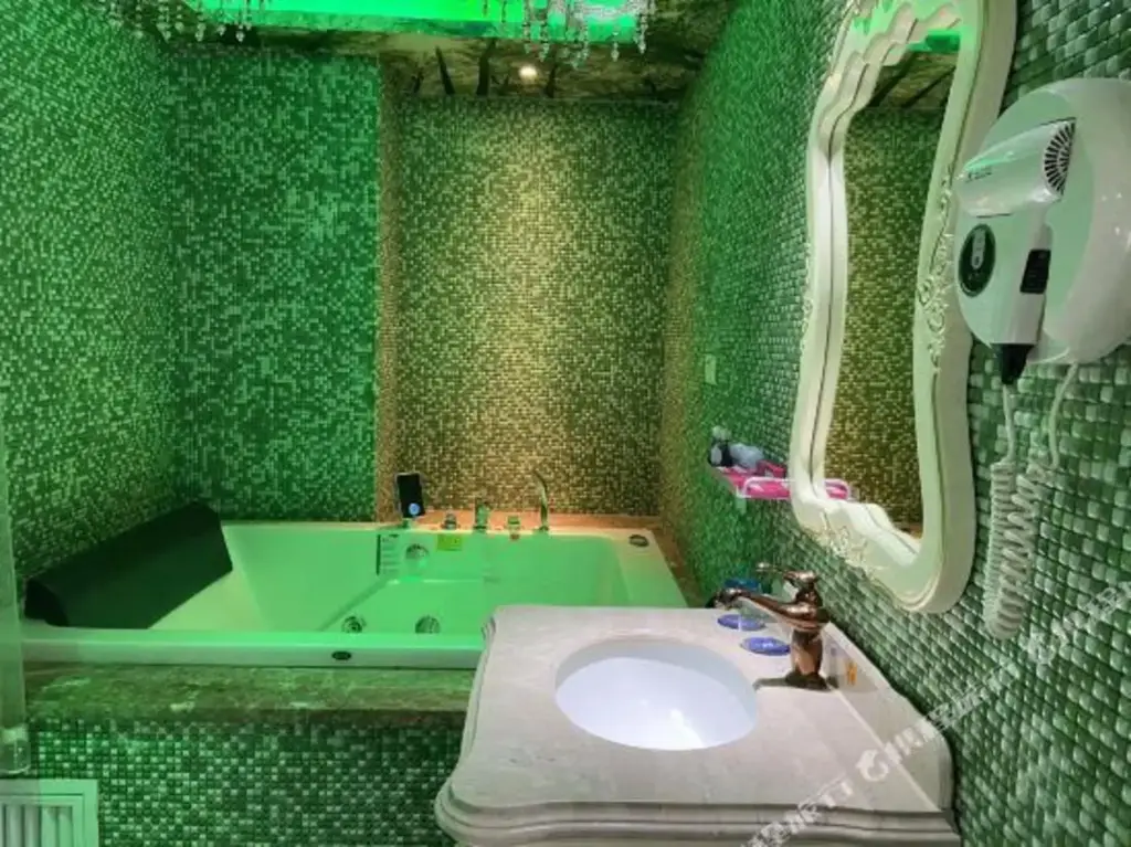Чунцин: Ainawu E-sports Theme Hotel
