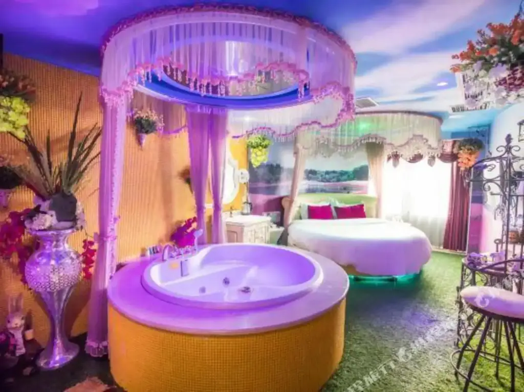 Чунцин: Ainawu E-sports Theme Hotel