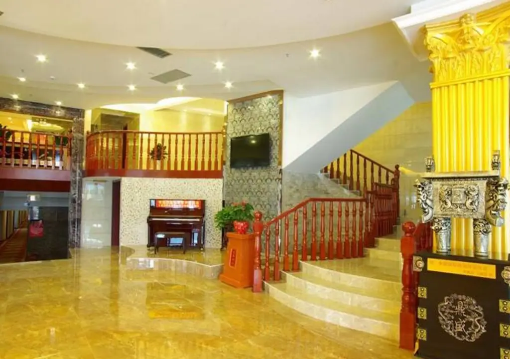 GreenTree Alliance ShiYan Middle BeiJing Road Jinling International Hotel — фото 1