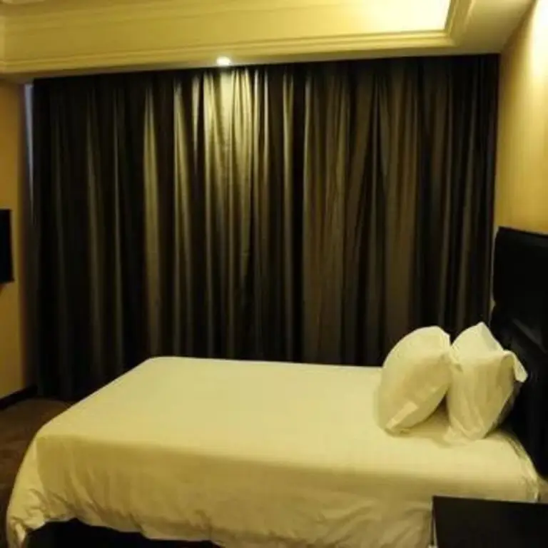 Чжоушань: Golden Delta International Hotel
