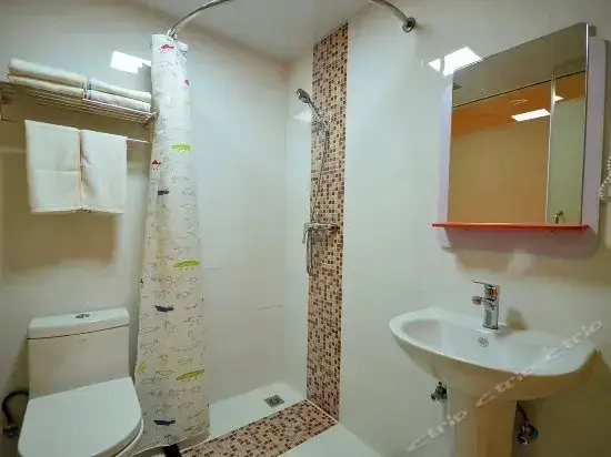 Ухань: Buding Zhixing Hotel