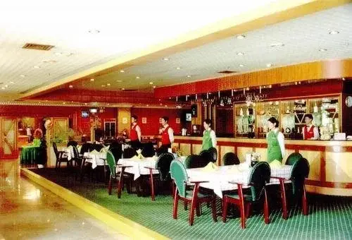 Дунгуань: Deluxe Hotel
