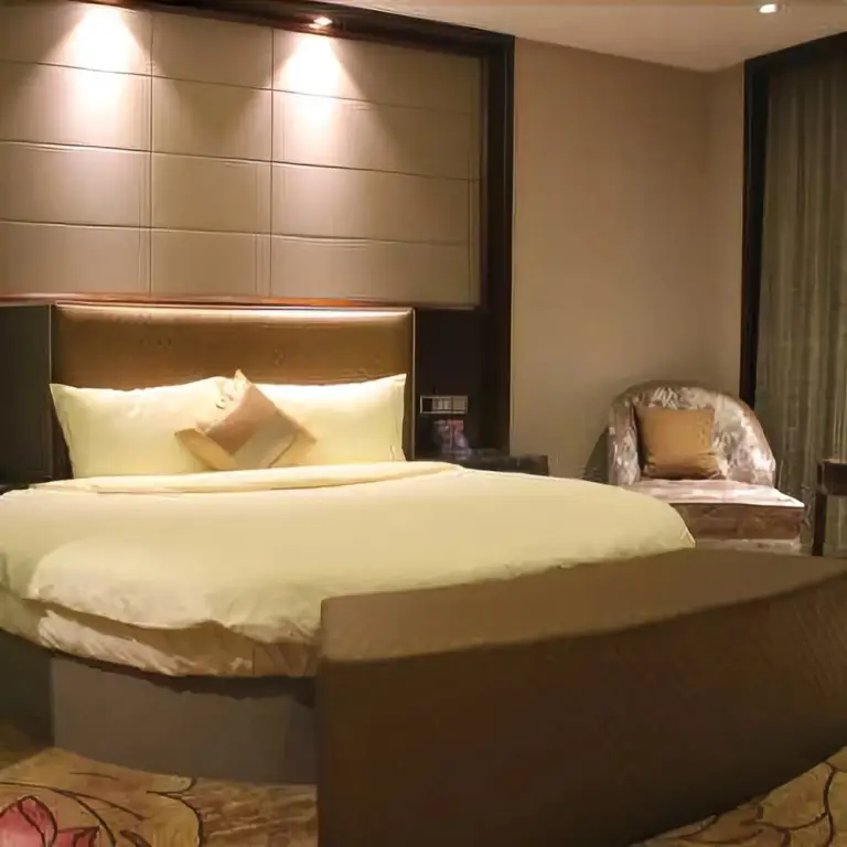 Чанша: Yixin Yayue Hotel (Changsha Red Star Exhibition Desiqin Plaza)