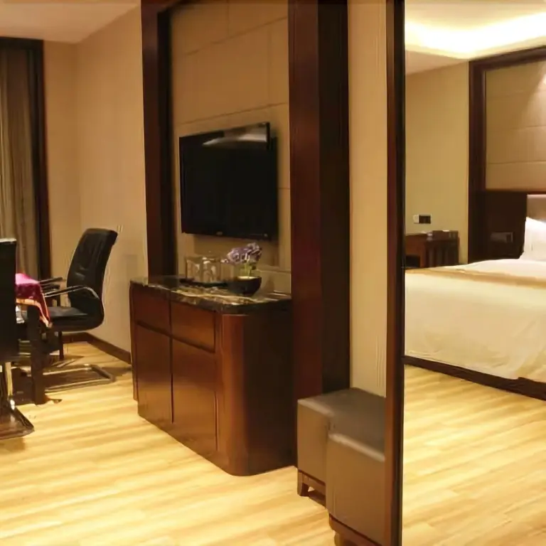 Чанша: Yixin Yayue Hotel (Changsha Red Star Exhibition Desiqin Plaza)