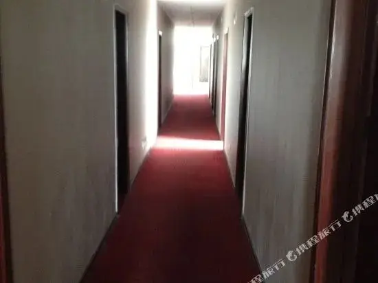 Ухань: Xingye Hotel