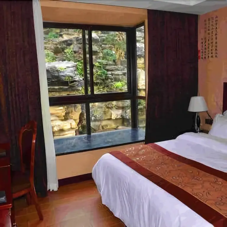Чунцин: Chongqing Mid Mountain Garden Resort Hotel