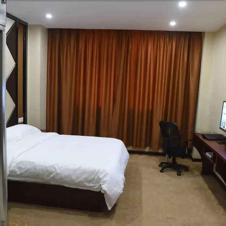 Ухань: Wuhan Wanjing Holiday Hotel