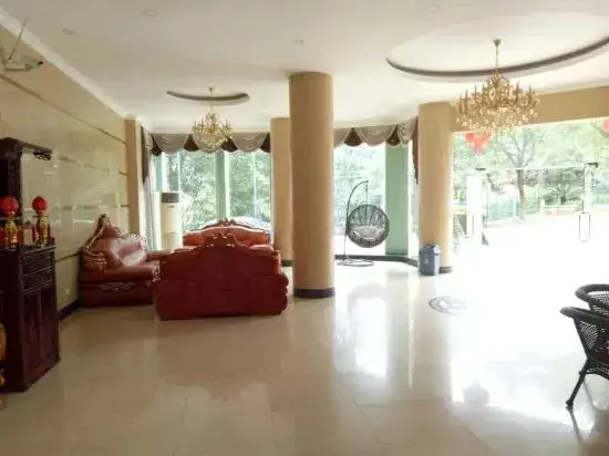 Ухань: Qianshuiwan Resort