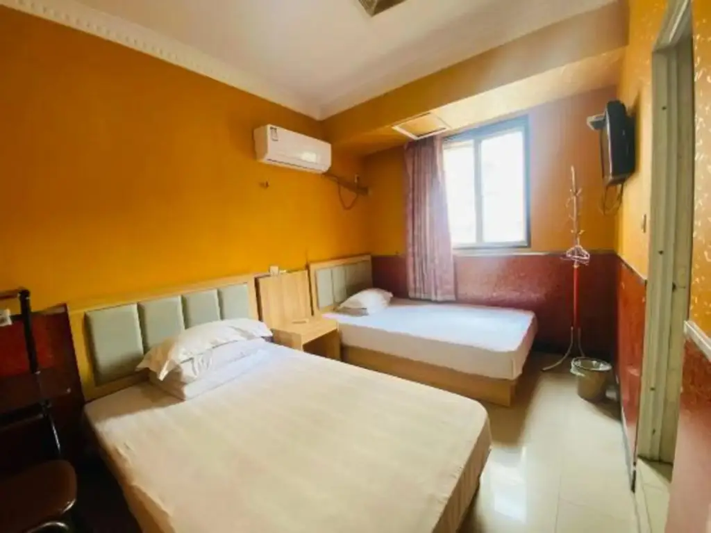 Шанхай: Dongbo Hostel