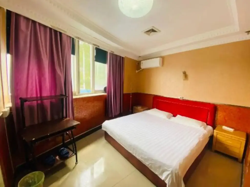 Шанхай: Dongbo Hostel